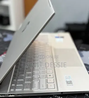 New Laptop HP 16GB Intel Core i5 SSD 1T