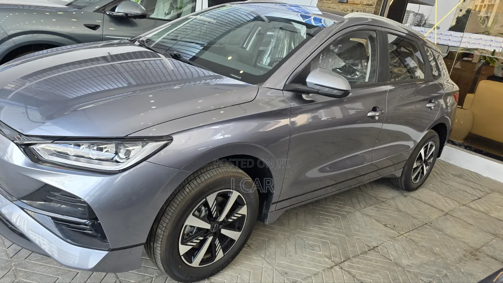 New BYD E2 43 kWh 94 hp FWD 2025 Gray