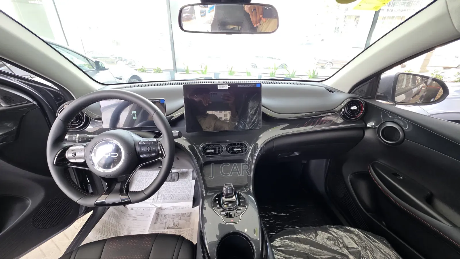 New BYD E2 43 kWh 94 hp FWD 2025 Gray