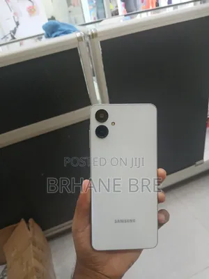 New Samsung Galaxy A06 64 GB White