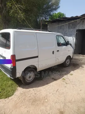 Suzuki Eeco 2025 White