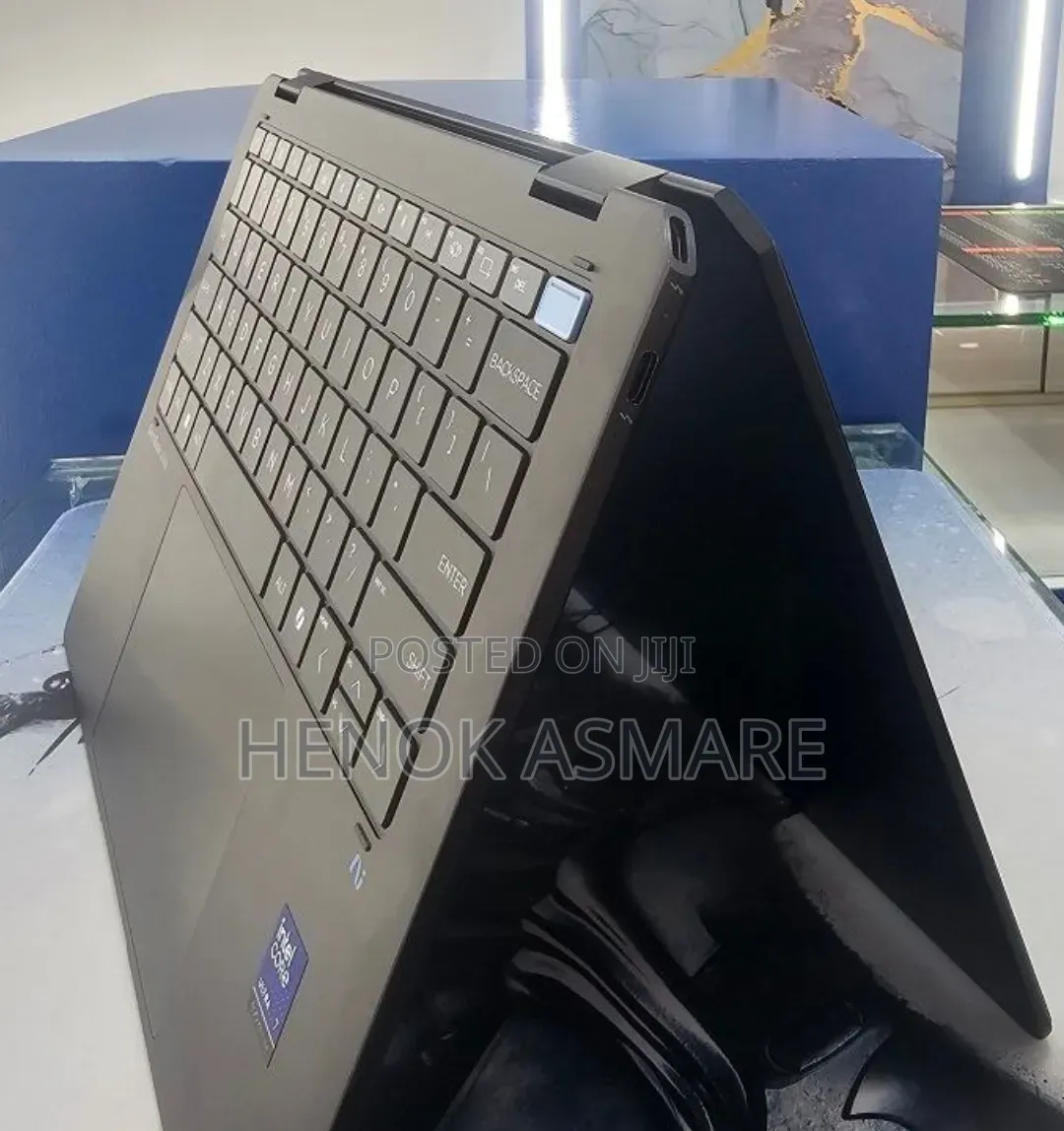 New Laptop HP OmniBook 7 14" 16GB Intel Core Ultra 7 SSD 1T