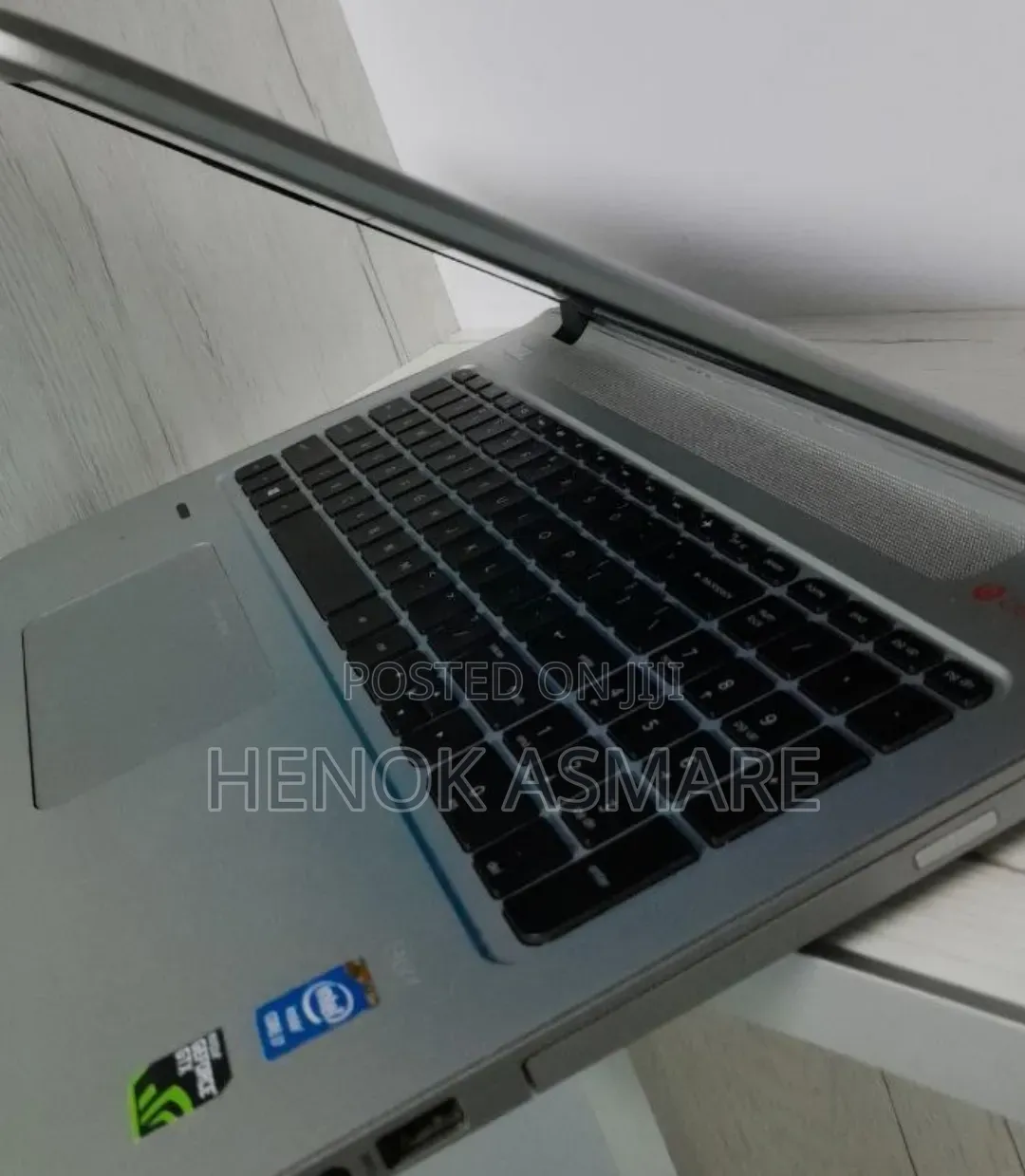 New Laptop HP Envy 15 8GB Intel Core i7 HDD 1T