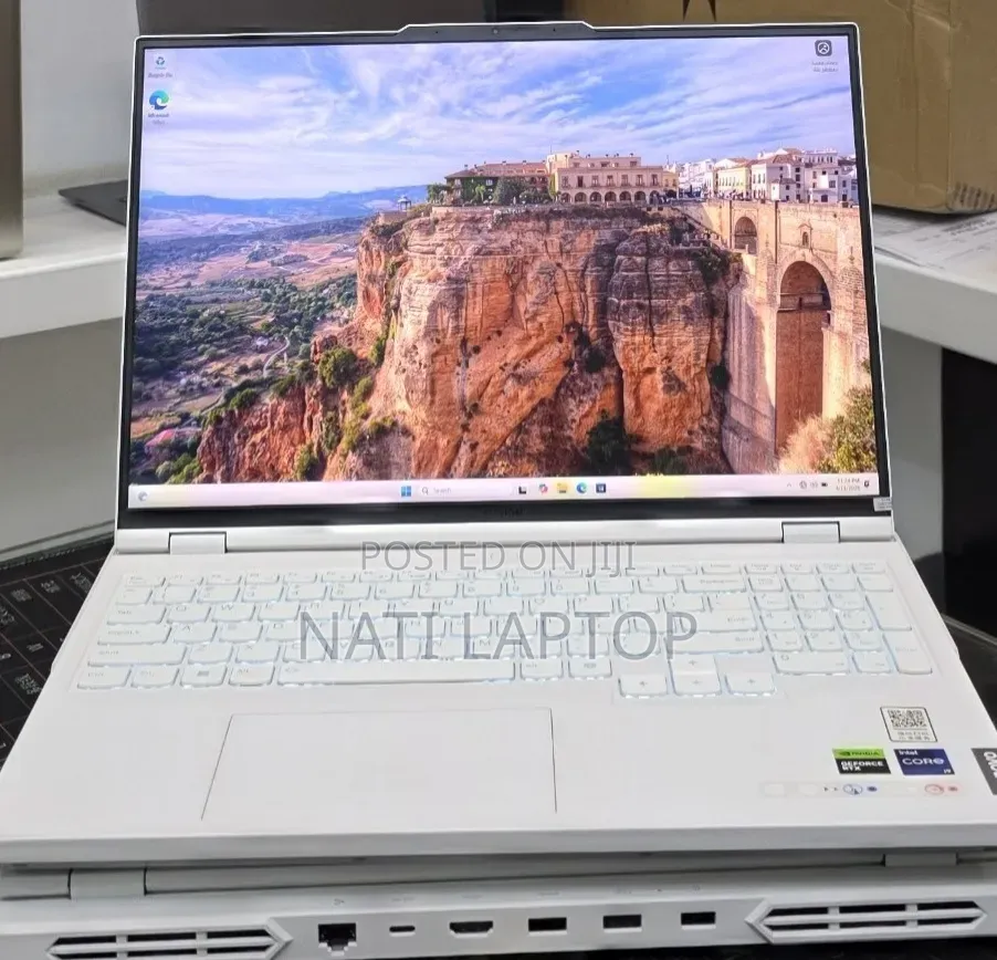 New Laptop Lenovo 16GB Intel Core i9 SSD 1T