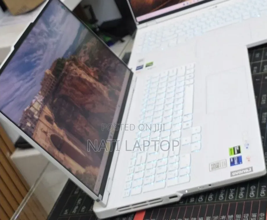 New Laptop Lenovo 16GB Intel Core i9 SSD 1T