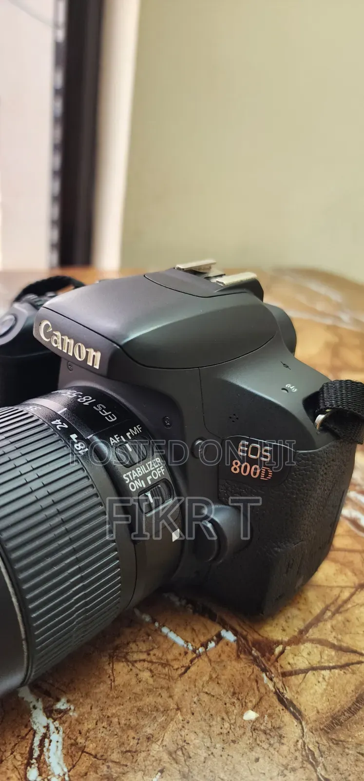 Canon 800d