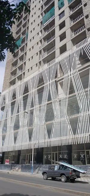 ያለቀ ሱቅ አያት አደባባይ
