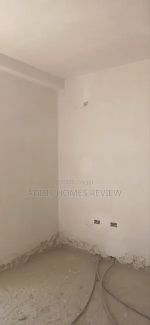 3bdrm Apartment in Yeka for sale