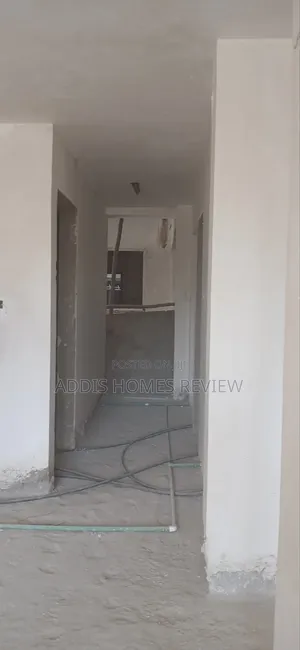 3bdrm Apartment in Yeka for sale