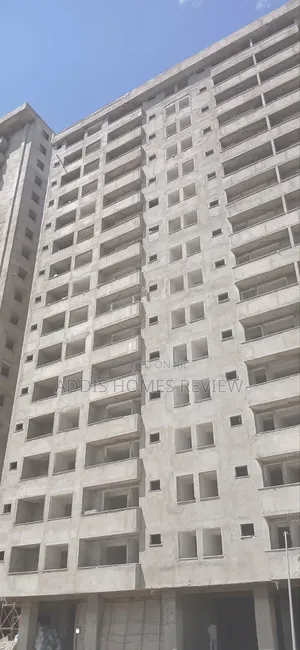 3bdrm Apartment in Yeka for sale