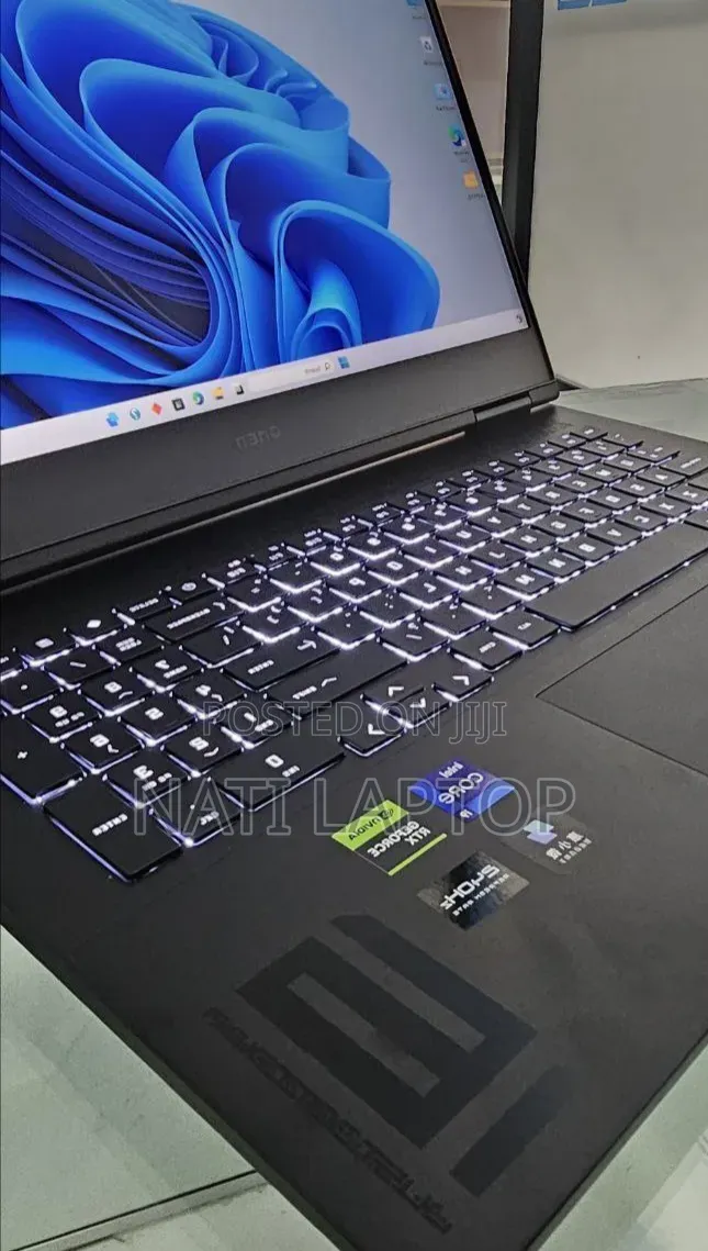 New Laptop HP Omen 16 16GB Intel Core i9 SSD 1T