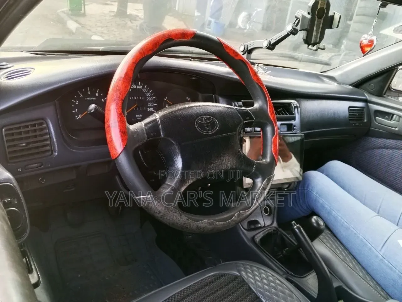 Toyota Carina E 1995 Red