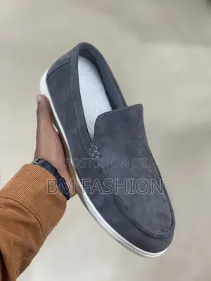 Men's Loafers: Modern Minimalist