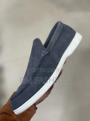 Men's Loafers: Modern Minimalist