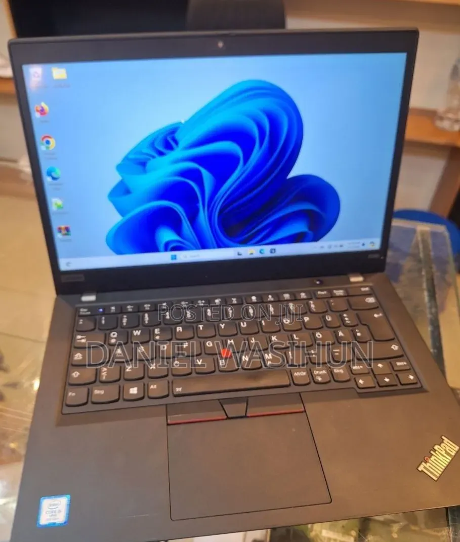 New Laptop Lenovo ThinkPad X390 16GB Intel Core i5 SSD 512GB