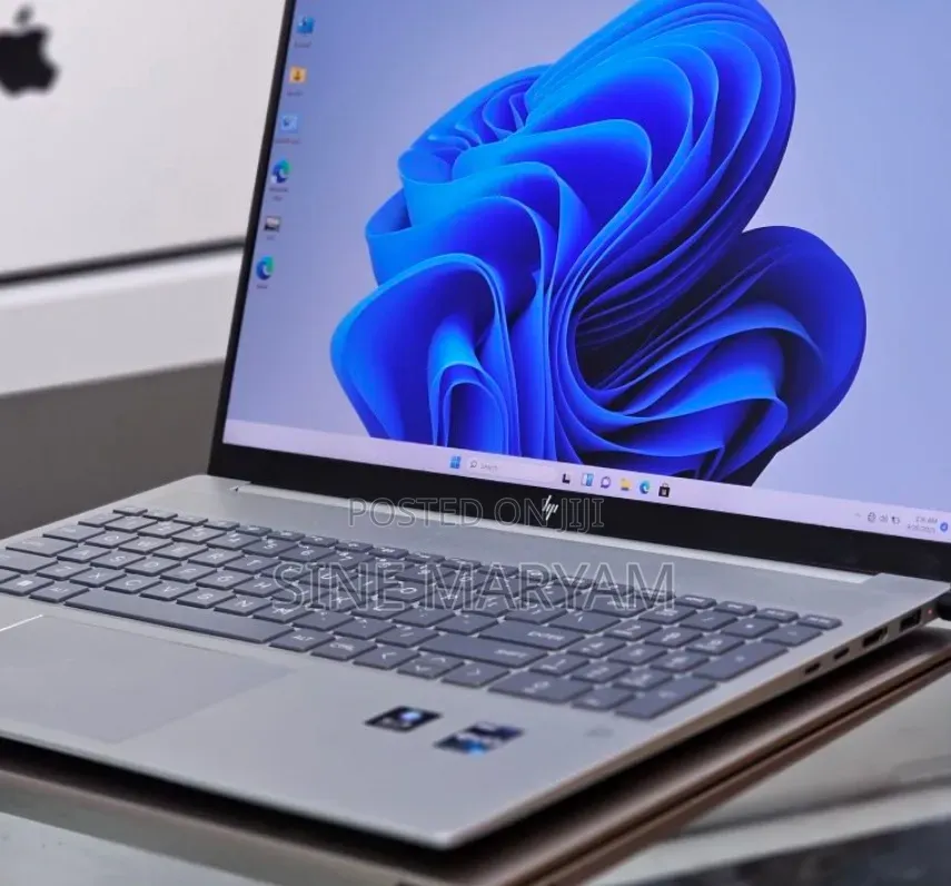 New Laptop HP Stream Notebook 16GB Intel Core i7 SSD 1T