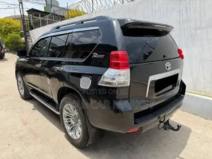Toyota Land Cruiser 2014 Black