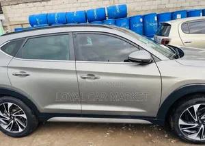 Hyundai Tucson 2020 Gold