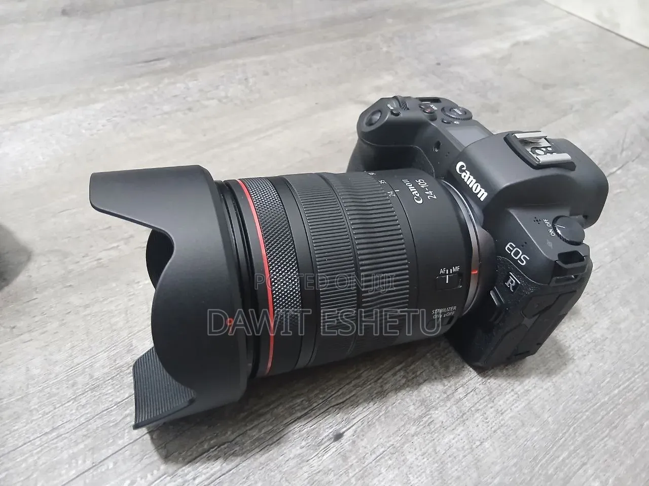 Canon Eos R With Rf 24-105 Lense