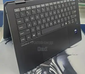 New Laptop HP OmniBook Ultra Flip 14" 16GB Intel Core Ultra 7 SSD 1T