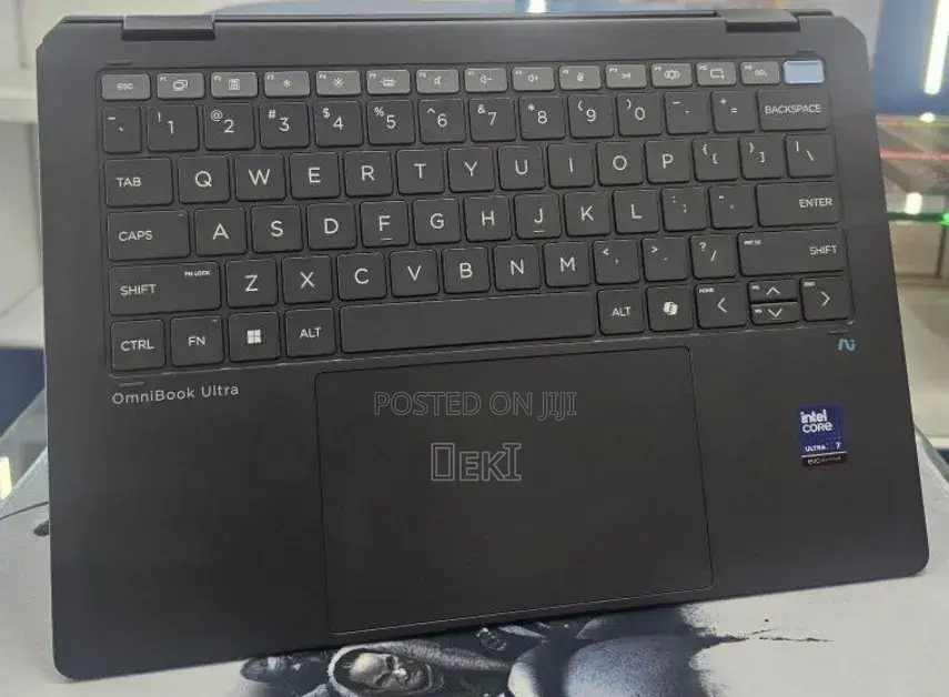 New Laptop HP OmniBook Ultra Flip 14" 16GB Intel Core Ultra 7 SSD 1T