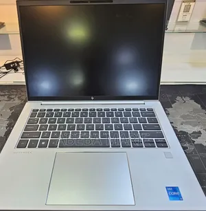 New Laptop HP EliteBook 840 G10 16GB Intel Core i7 SSD 512GB