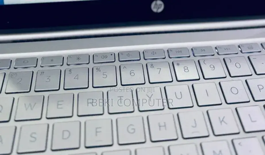 New Laptop HP Pavilion 11 16GB Intel Core i5 SSD 512GB