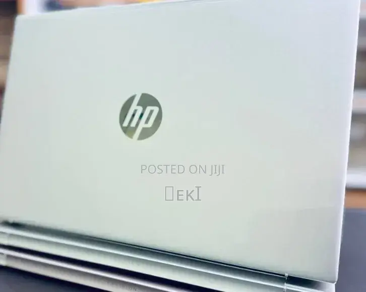 New Laptop HP Pavilion 11 16GB Intel Core i5 SSD 512GB