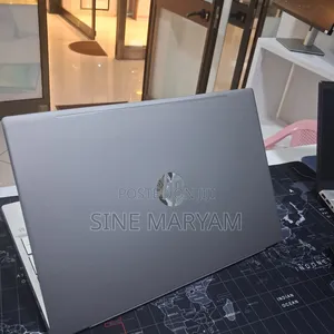 New Laptop HP Pavilion 15 8GB Intel Core i5 SSD 512GB