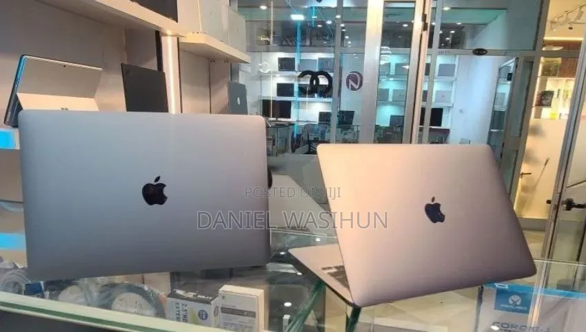 New Laptop Apple MacBook Air 2020 M1 8GB Apple M1 SSD 256GB