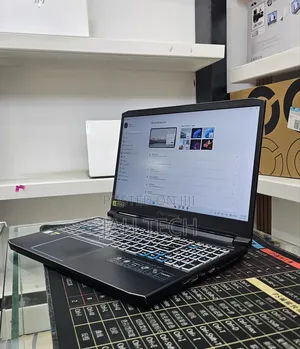New Laptop Acer Predator Helios 300 16GB Intel Core i7 SSD 512GB