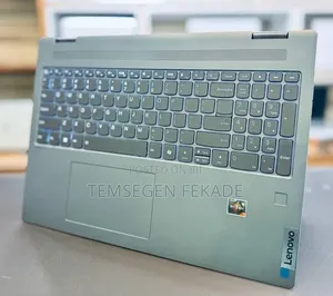 New Laptop Lenovo Yoga 7i 16GB AMD Ryzen 7 SSD 512GB