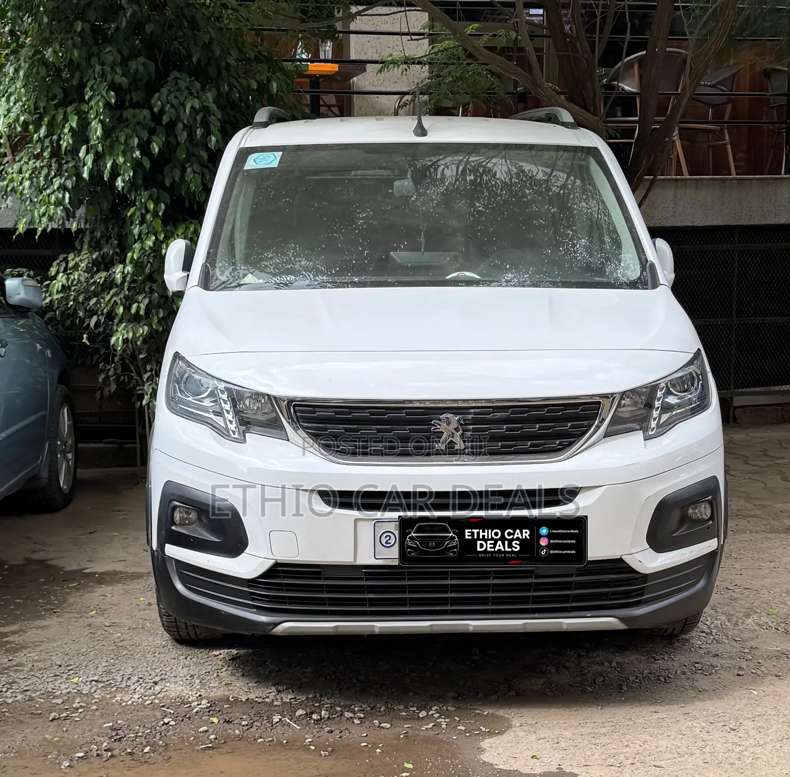 Peugeot Partner 2020 White