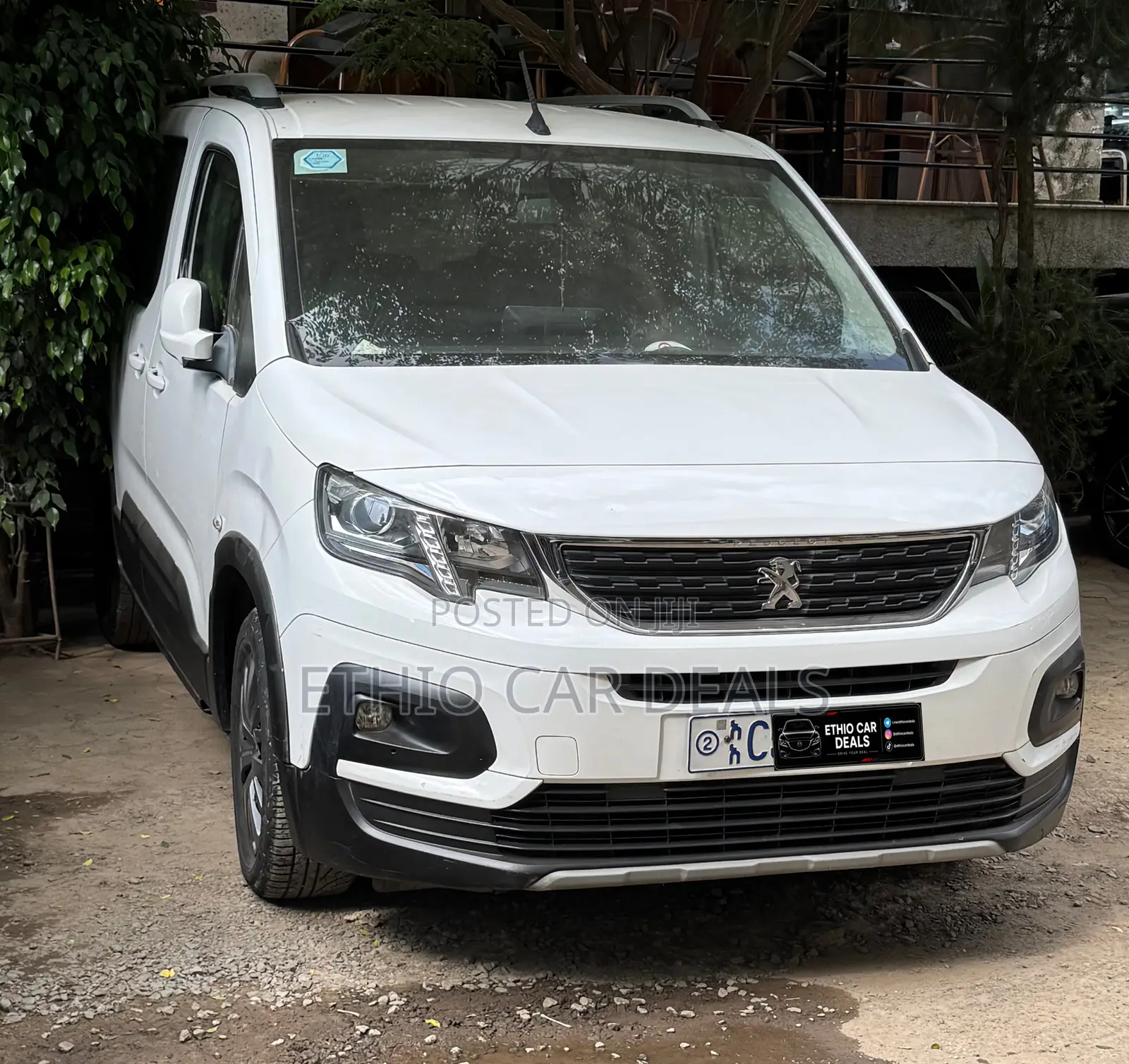 Peugeot Partner 2020 White