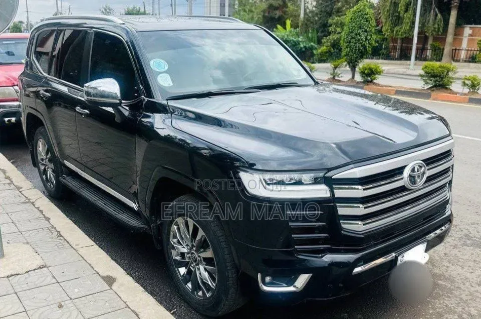 Toyota Land Cruiser 2022 Black