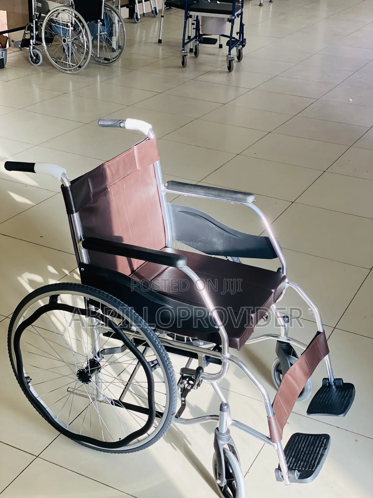 Manual Wheelchair过年后foldable Andtoilet Chair