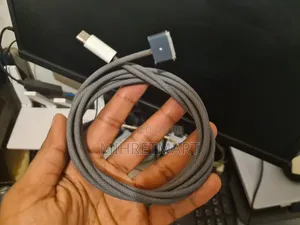 Apple Type C to Magsafe 3 2m Charging Cable