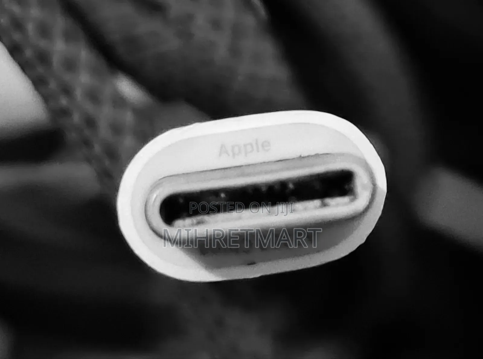 Apple Type C to Magsafe 3 2m Charging Cable