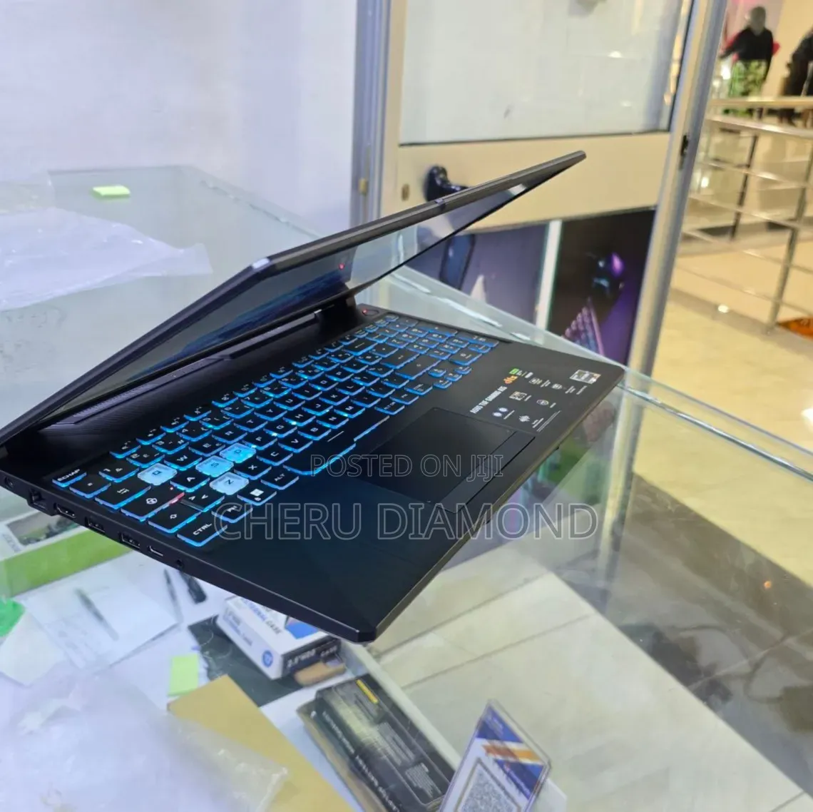 New Laptop Asus ROG Strix G15 16GB AMD Ryzen 7 SSD 512GB