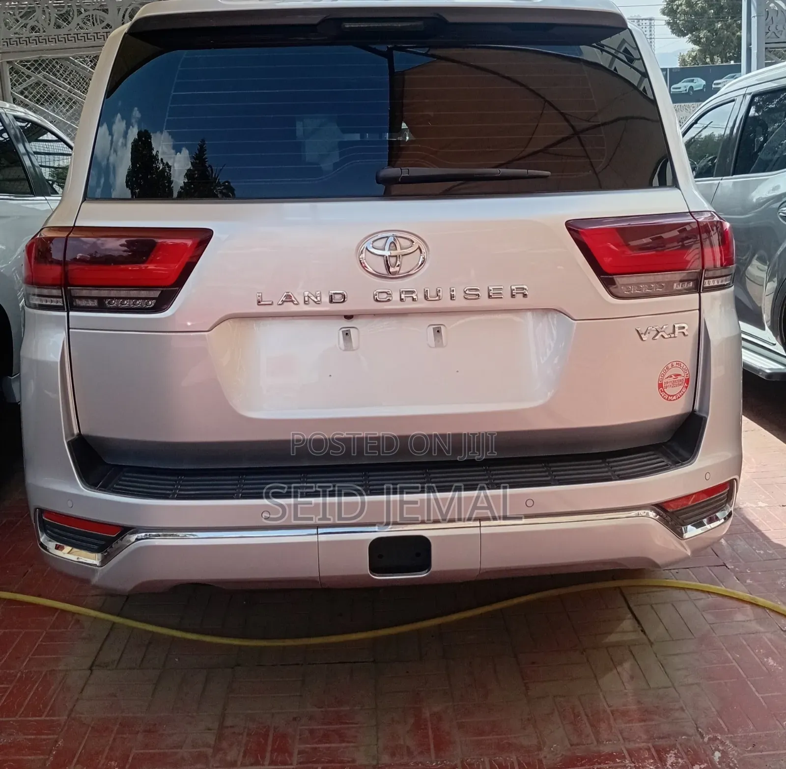 Toyota Land Cruiser 2022 Silver