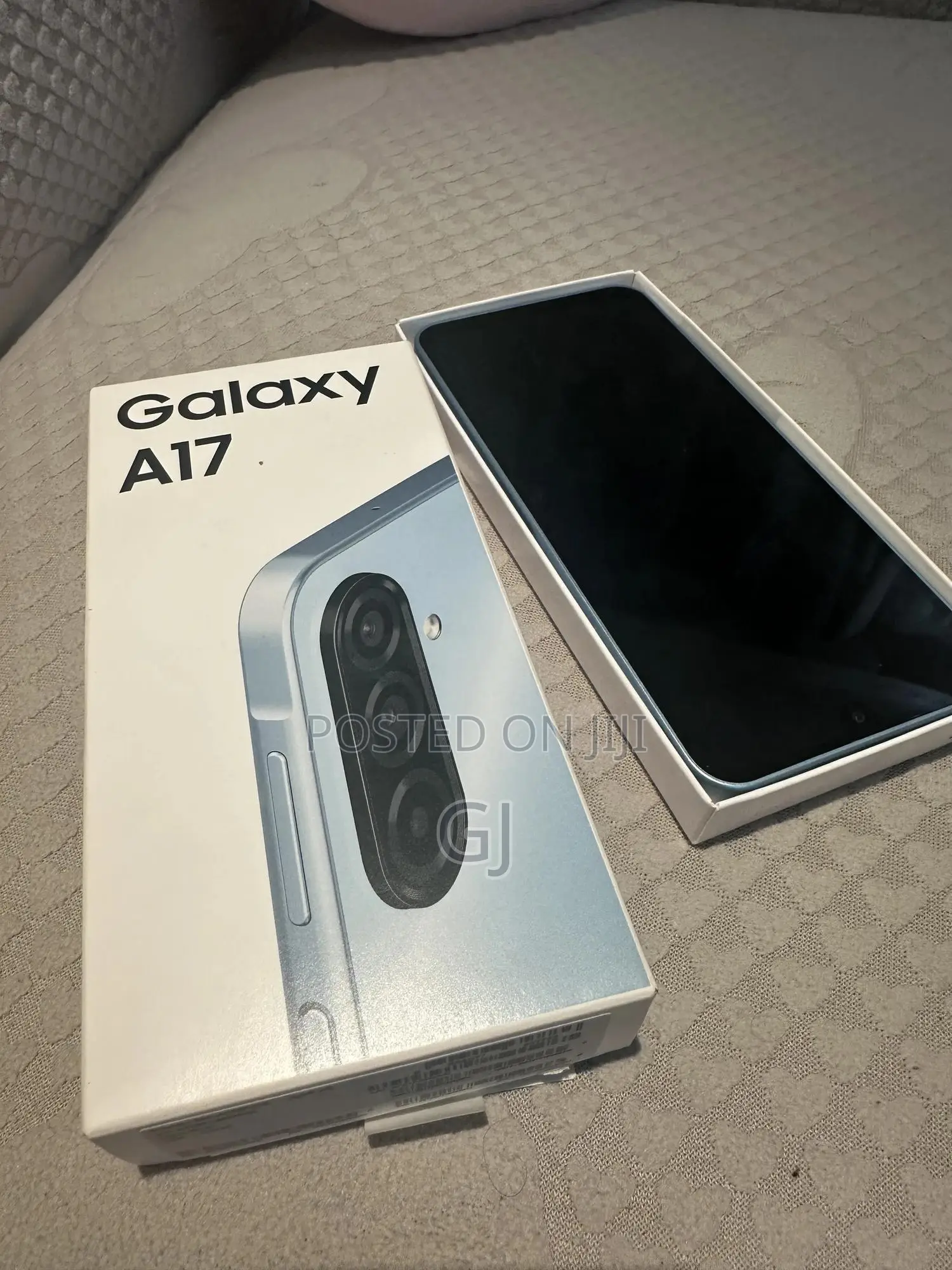 New Samsung Galaxy A17 128 GB Blue