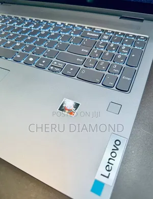 New Laptop Lenovo Yoga 7i 16GB AMD Ryzen 7 SSD 512GB
