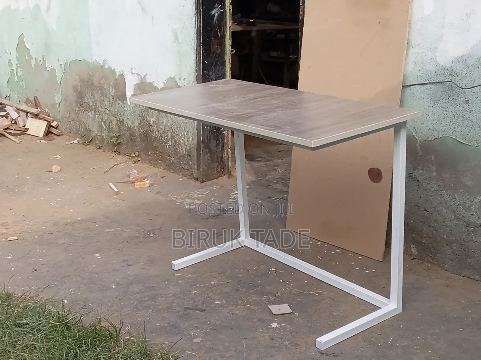 C Shaped Study Table 1meter × 60cm, 75cm Height