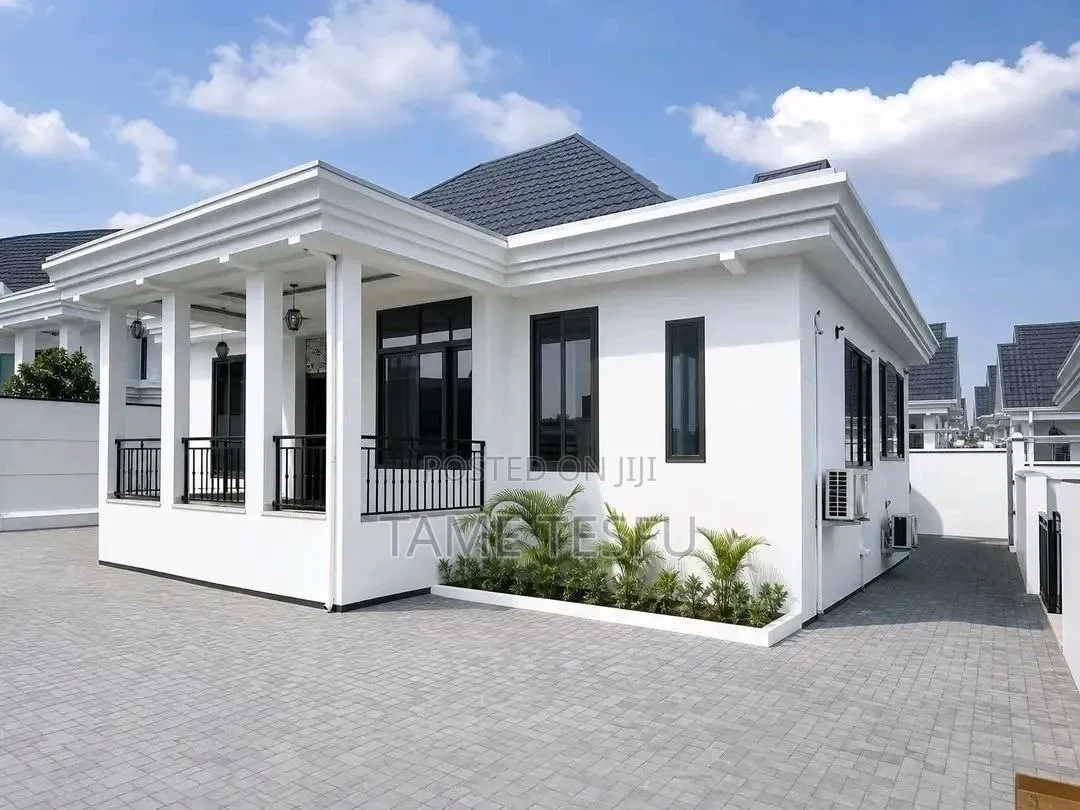Furnished 6bdrm House in ጃክሮስ, Bole for sale