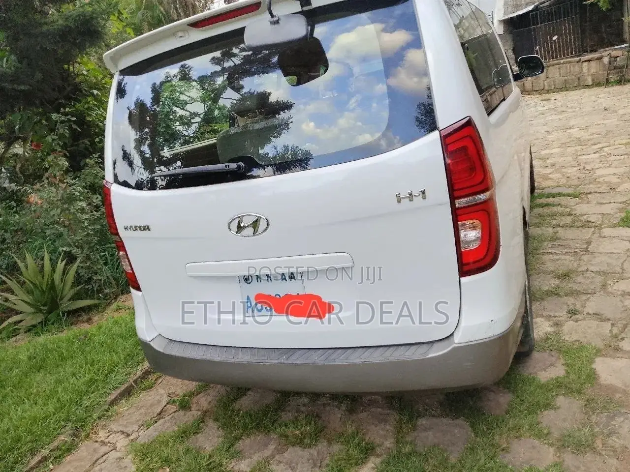 Hyundai Starex 2020 White