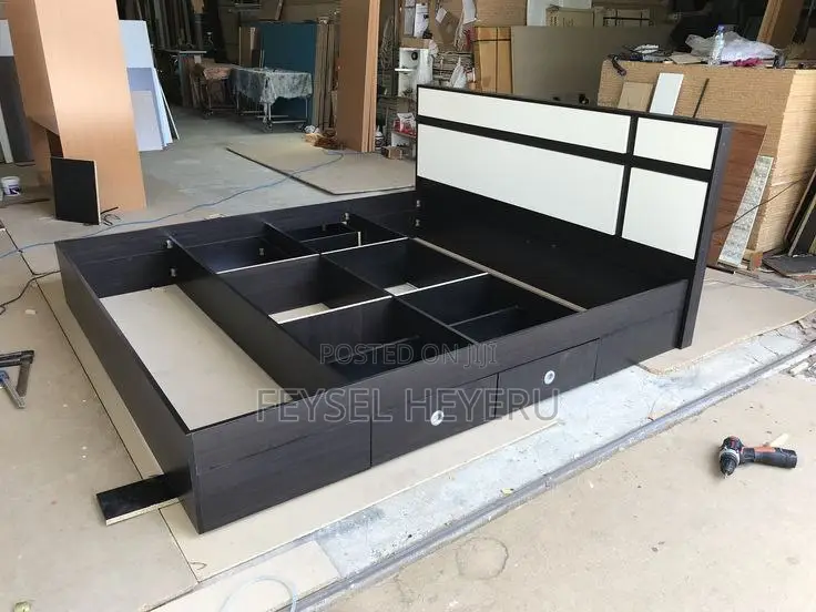 King Bed 1.80 1.50cm