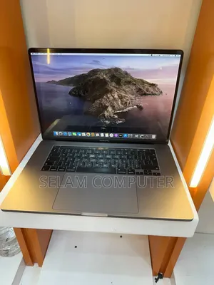 New Laptop Apple MacBook Pro 2019 32GB Intel Core i9 SSD 2T