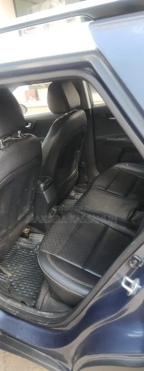 Kia Stonic 1.2 FWD 2019 Blue