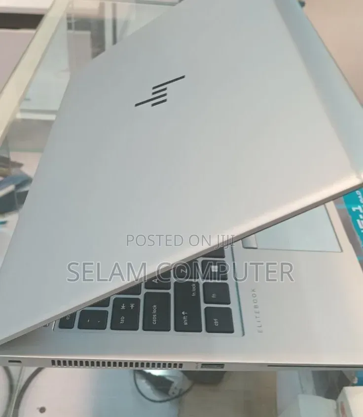 New Laptop HP EliteBook 840 G5 8GB Intel Core i5 SSD 512GB