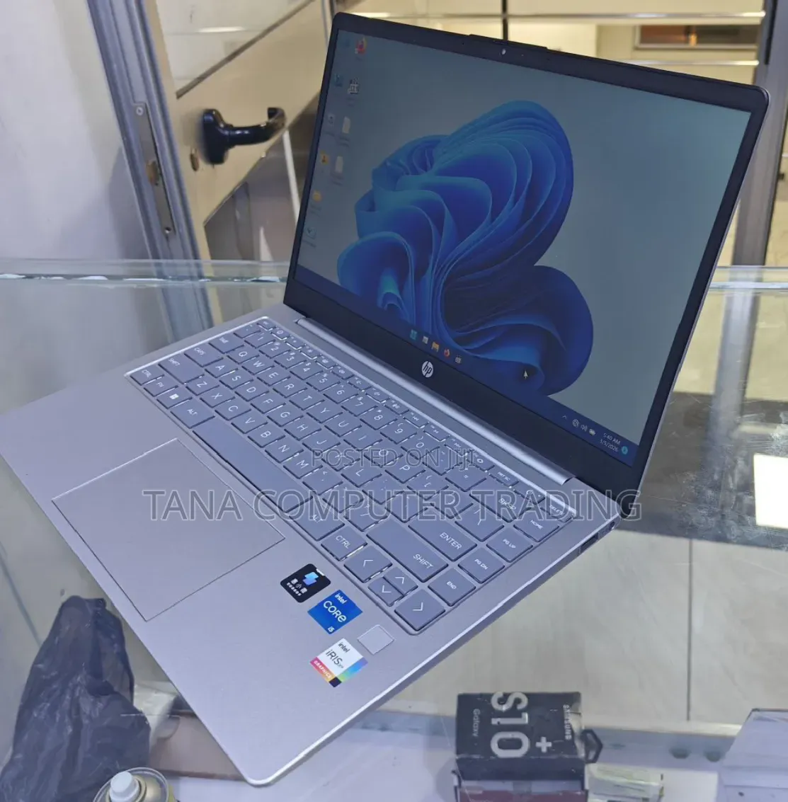 New Laptop HP Stream Notebook 16GB Intel Core i5 SSD 1T